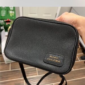 Jacob cross body